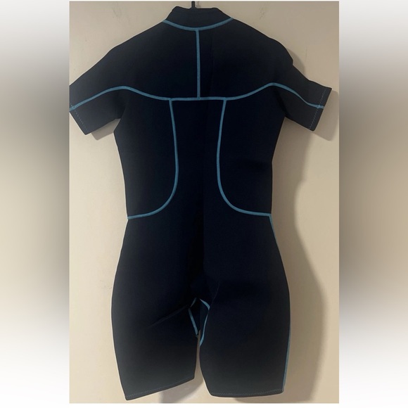 Hevto 3mm Neoprene Shorty Wetsuit - Women’s M - Black, Turquoise NWT …#315 - Picture 2 of 6